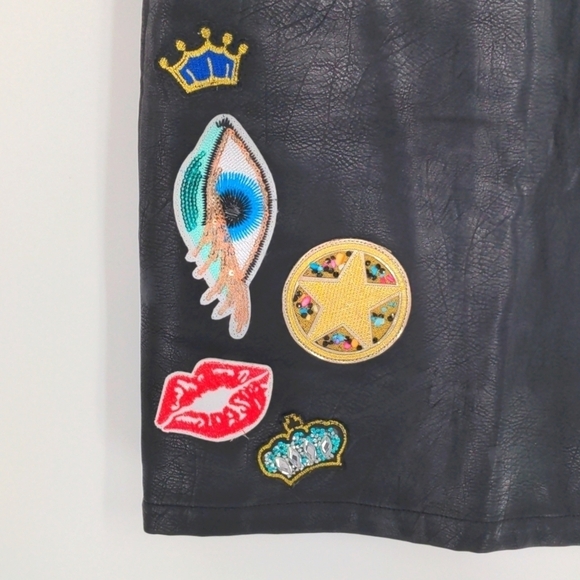 Sunset and Spring Faux Leather Skirt Size M - Picture 3 of 6